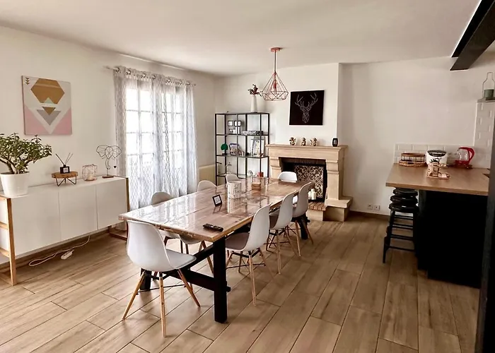 Family Oasis With 3 Bedrooms Near Paris