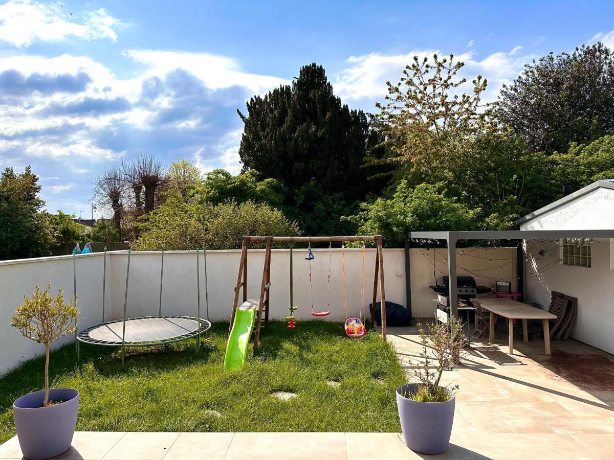 Hébergement de vacances Family Oasis With 3 Bedrooms Near Paris Chennevières-sur-Marne